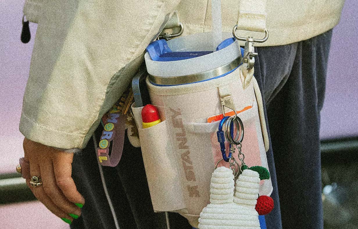 why stanley cups went viral – a marketing breakdown of the $45 water bottle craze